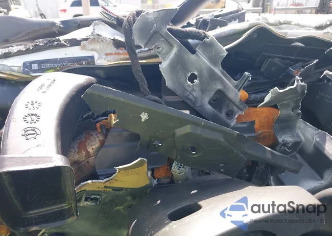 3GCUKSEC4JG352828: 43120672