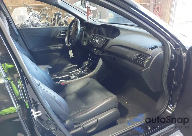 1HGCR2F13HA204684: 43119946