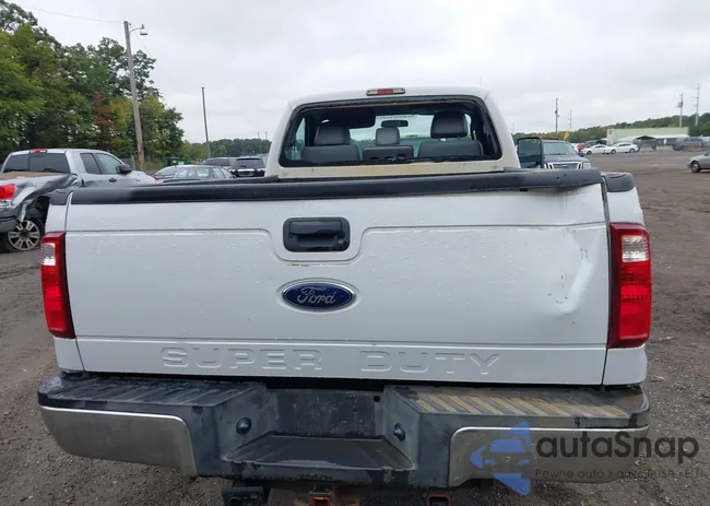 1FTBF2A65FEB75104: 43121126