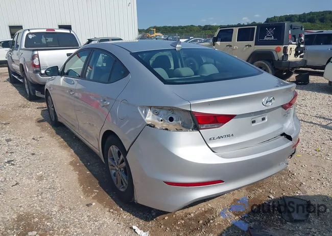 5NPD84LF0HH156698: 43121161