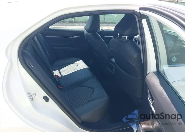 4T1G11AK4RU889579: 43121215