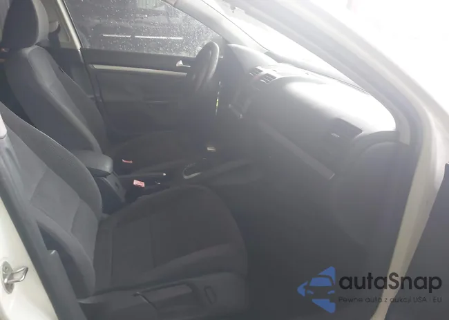 3VWJM71K79M077036: 43121330