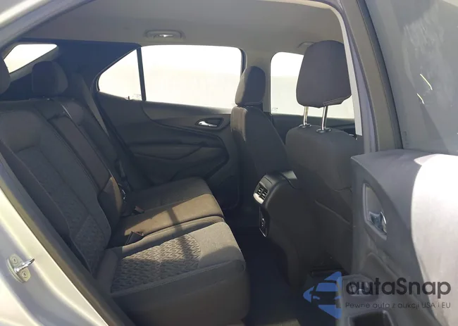 2GNAXTEV9N6141578: 43121361