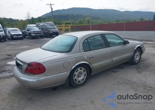 1LNHM97V2XY629957: 43121475