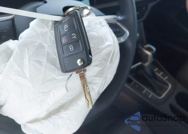 3VW5M7BU6PM053793: 43121549