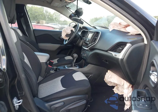 1C4PJLAB2EW302892: 43121575