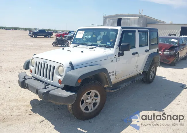 1C4BJWKG1DL668185: 43121646