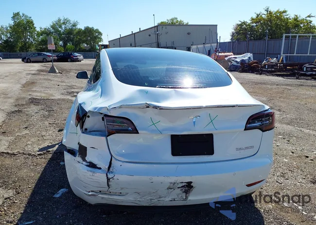 5YJ3E1EB2KF487463: 43120765