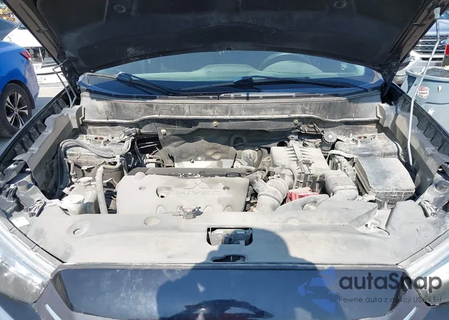 JA4AP3AU8JZ030759: 43120790