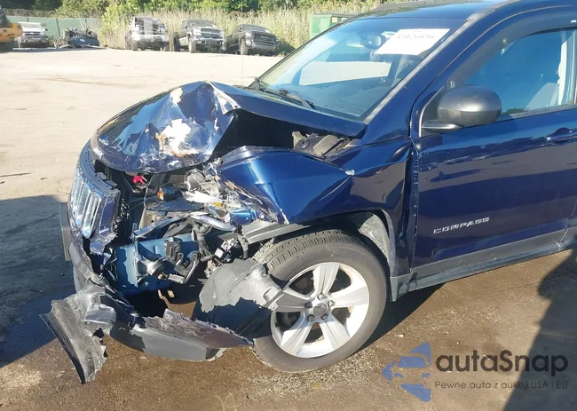 1C4NJDBB8HD138236: 43120856