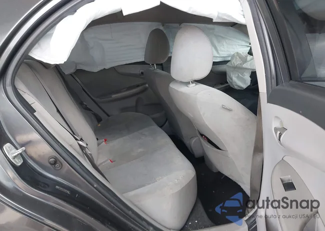 2T1BU4EE2BC651857: 43120894