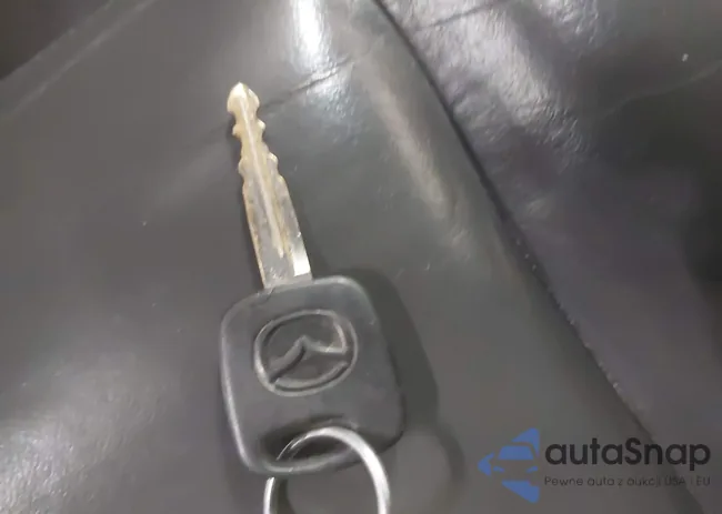 4F2CZ96114KM04412: 43120932