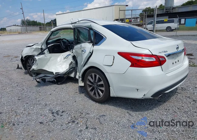 1N4AL3AP8HC137258: 43122092