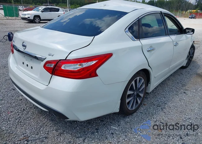 1N4AL3AP8HC137258: 43122092