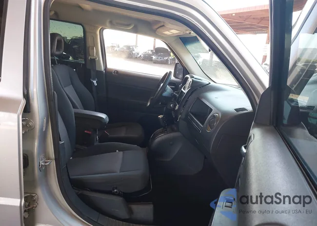 1J4FF28B49D249993: 43122104