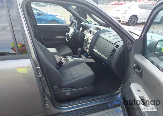 1FMCU9DG3BKA60225: 43122114