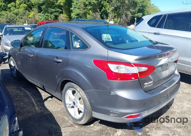 1FADP3F27EL401676: 43122149