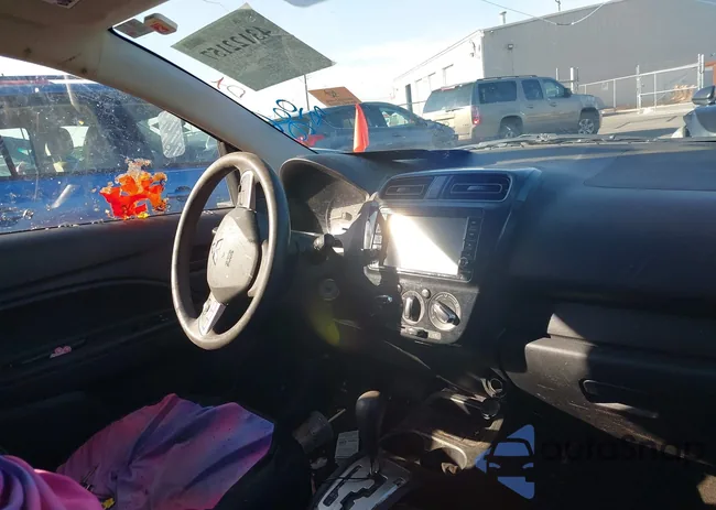 ML32A3HJ1KH002965: 43122157