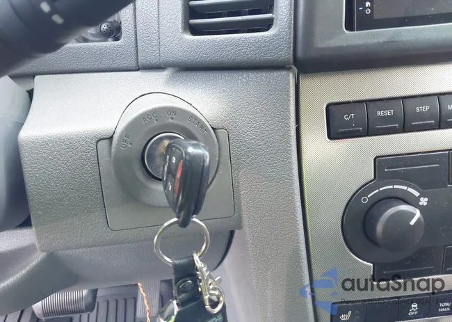 1J8HR48N55C704631: 43122174