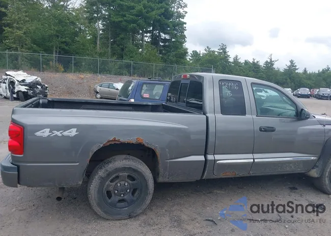 1D7HW22N85S140207: 43122259