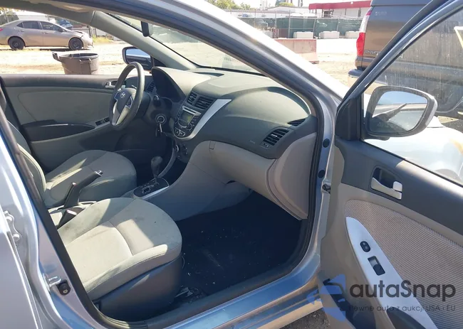 KMHCT5AE6CU041673: 43122307