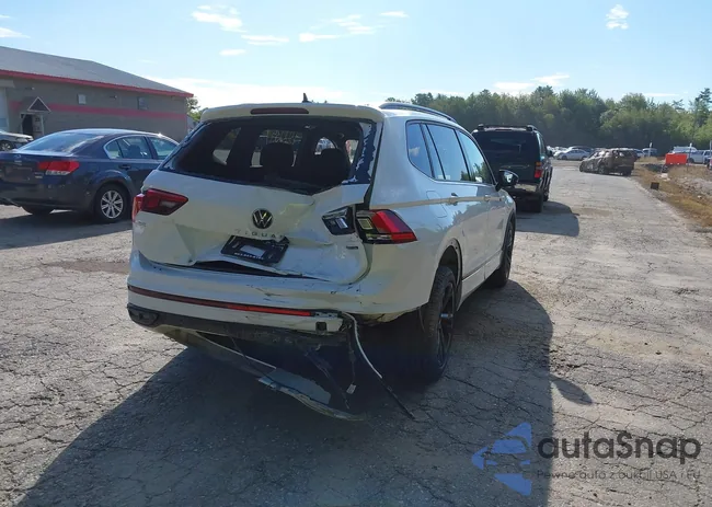 3VV8B7AX6PM108990: 43122347