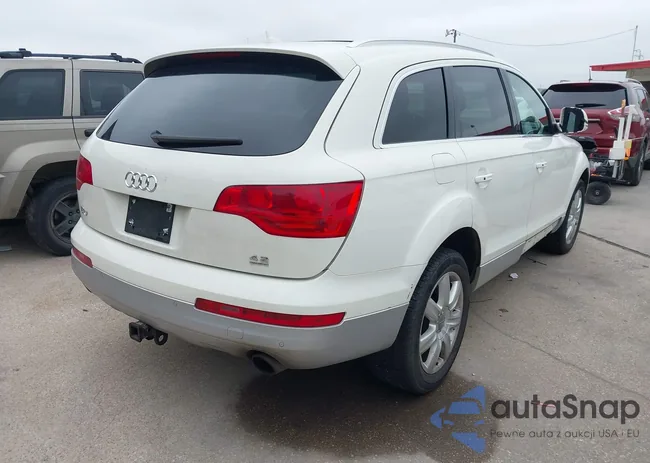 WA1AV74L27D056926: 43122352