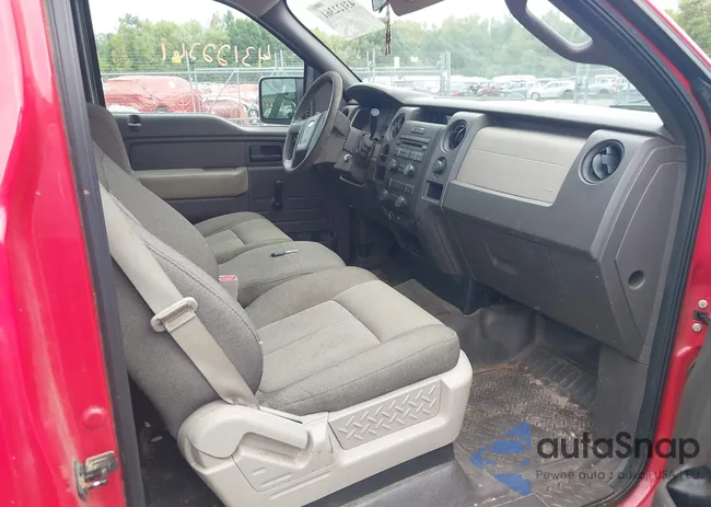 1FTMF1CW3AKA49608: 43122361