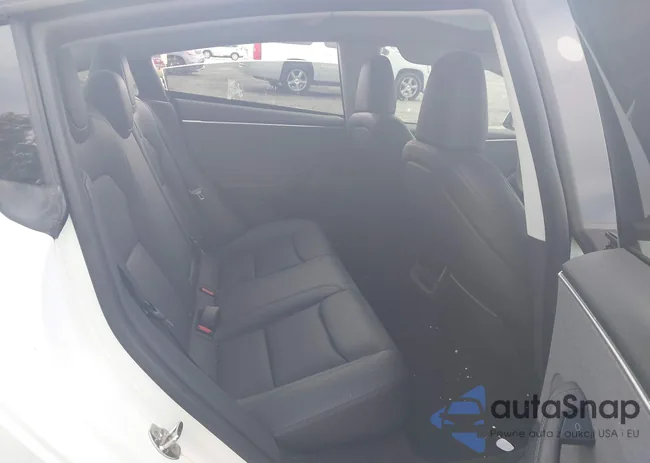 5YJ3E1EA4RF747363: 43122457