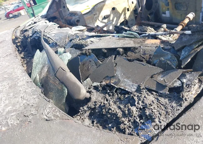 1FTNF21L83EC06408: 43122474