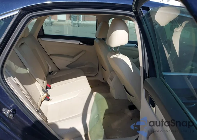 1VWBH7A33CC069574: 43122507