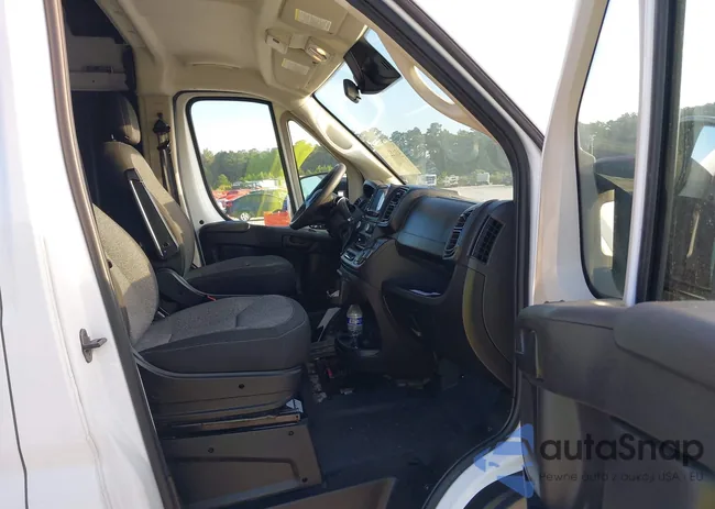 3C6LRVDG4NE105380: 43122526