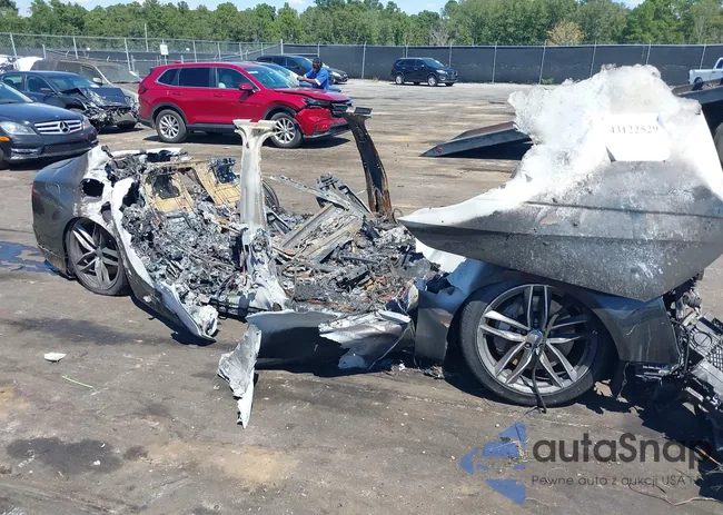 WAU43AFD4HN017386: 43122529