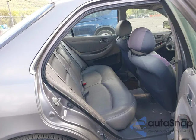 1HGCG1656YA076623: 43122547