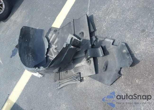 1FADP5AU2JL100151: 43122550