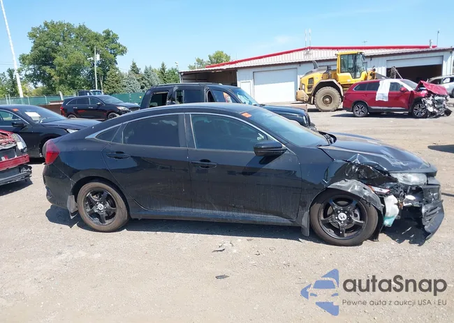 19XFC2F59JE013953: 43122557