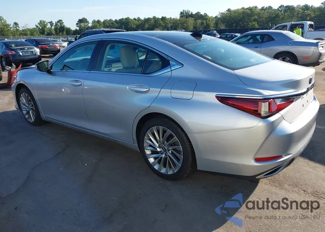 58ABZ1B12KU017943: 43122585