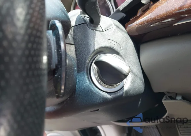 JH4KB166X8C001072: 43122628