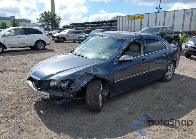 JH4KB166X8C001072: 43122628