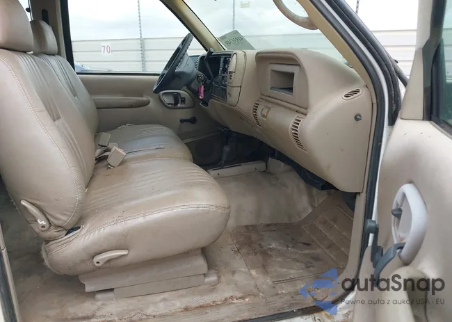 1GCGK29R2WE162374: 43122649