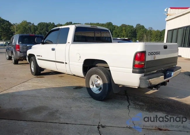 3B7HC13Z91M266545: 43121711