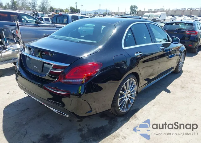 55SWF8DB0KU306606: 43121755