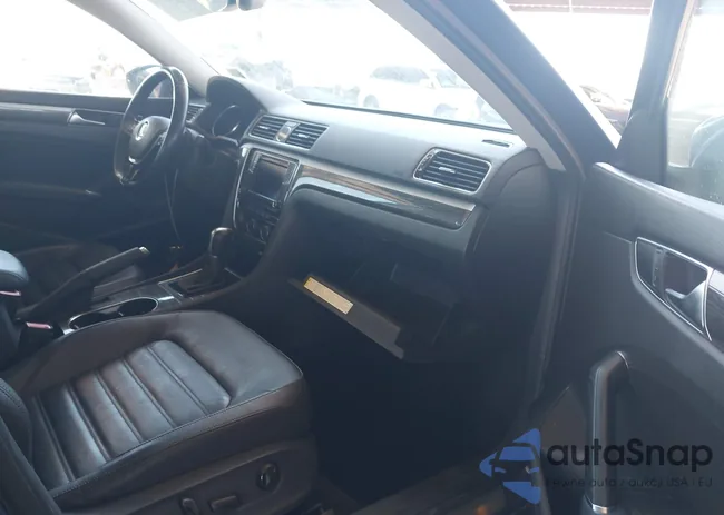 1VWCM7A38GC015810: 43121794