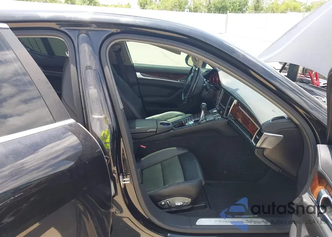 WP0AD2A76DL045383: 43121818