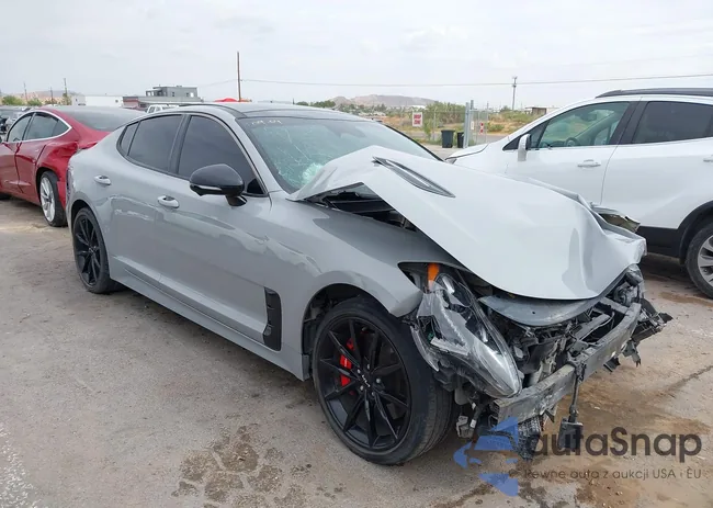 KNAE35LC9P6125812: 43121827