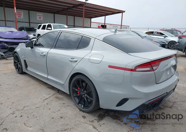 KNAE35LC9P6125812: 43121827