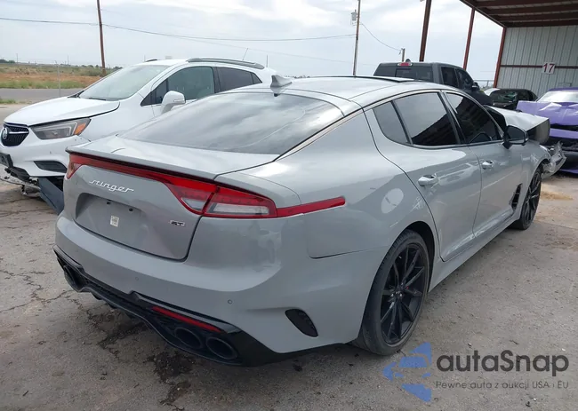 KNAE35LC9P6125812: 43121827