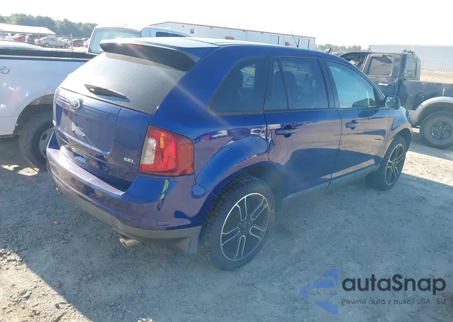 2FMDK3JC3DBA89956: 43121871