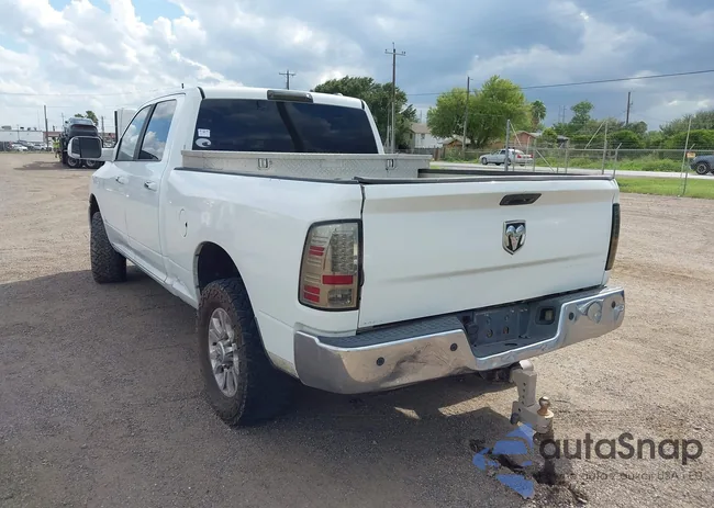 3C6UD5DL1CG147572: 43121908