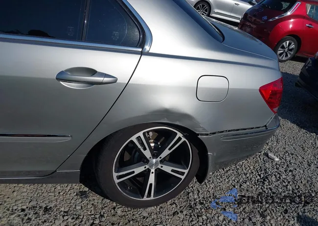 JH4KB16638C000331: 43121948